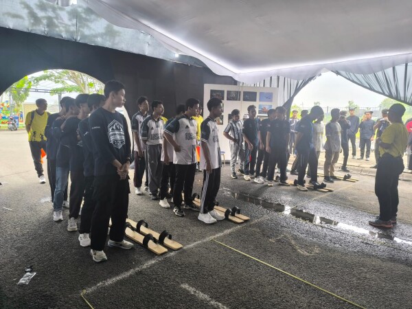 Lomba Terompah Panjang Meriahkan Bojonegoro Youth Festival