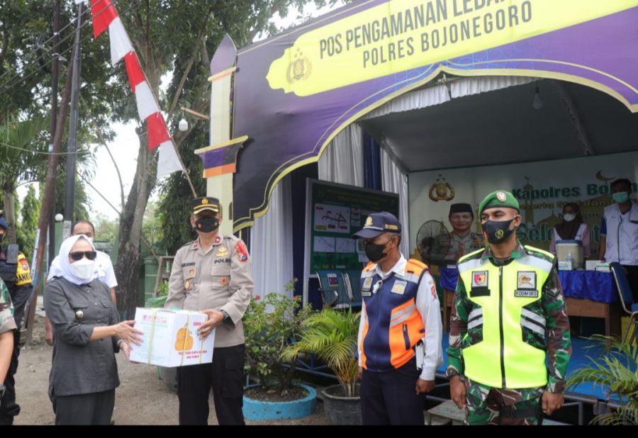 Menjelang Puncak Arus Mudik Lebaran, Bupati Bojonegoro Dan Forkopimda Pantau Kesiapan Posko Pemudik.