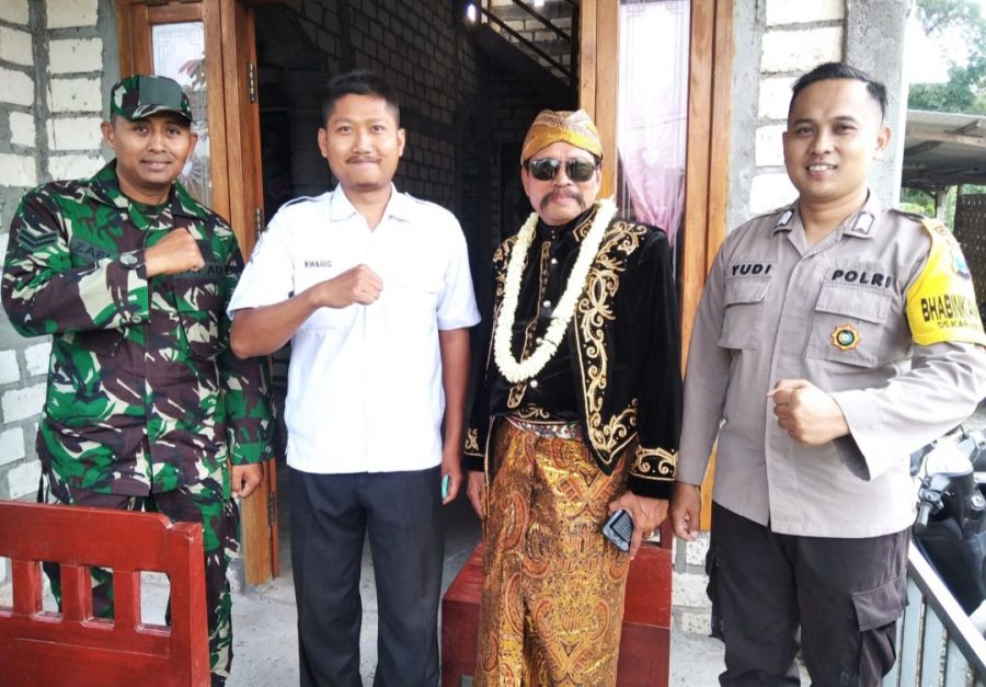 Meriah, Ribuan Warga Desa Karangdinoyo Ikuti Karnaval HUT RI ke 77