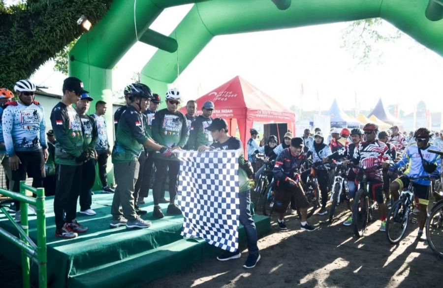 Meriahkan HUT ke- 77, Kodim 0813 Bojonegoro gelar Kedungadem Fun Bike Tour 2022