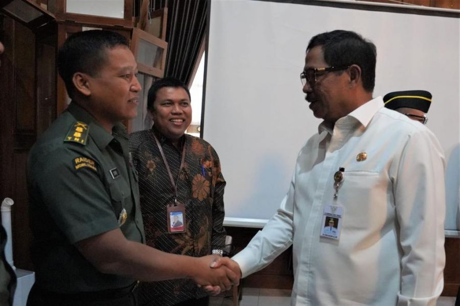 Mewakili Danrem 071/Wijayakusuma, Kasrem 071/Wijayakusuma Sambut PJ. Gubernur Jawa Tengah di Pendopo