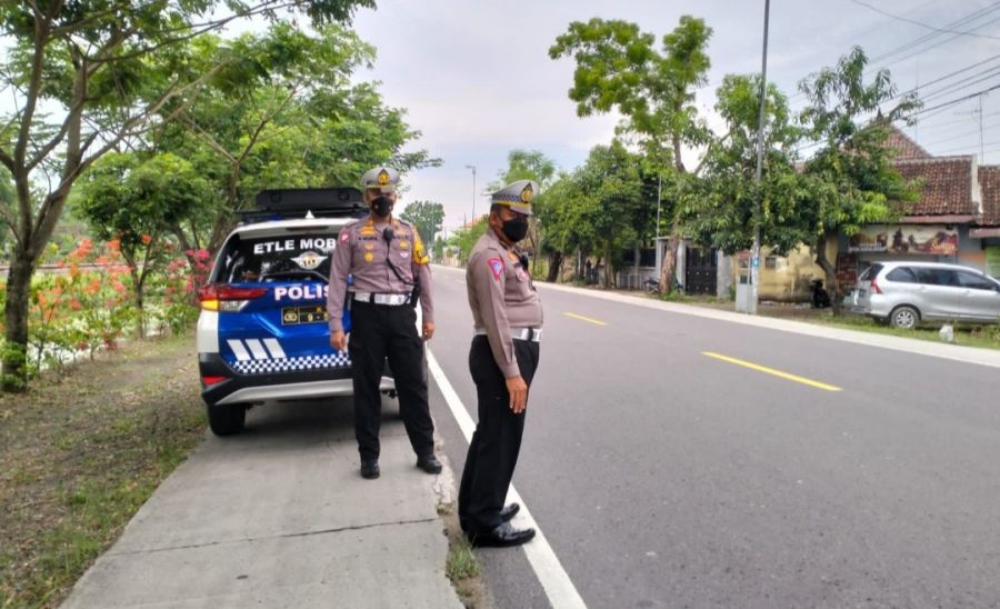 Ops. Zebra Semeru 2022, Satlantas Polres Bojonegoro Gelar Patroli Jalan Raya