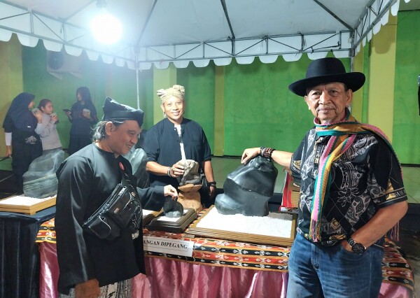 Pelaku Seni dan UMKM Bojonegoro Meriahkan Pekan Seni Kerakyatan
