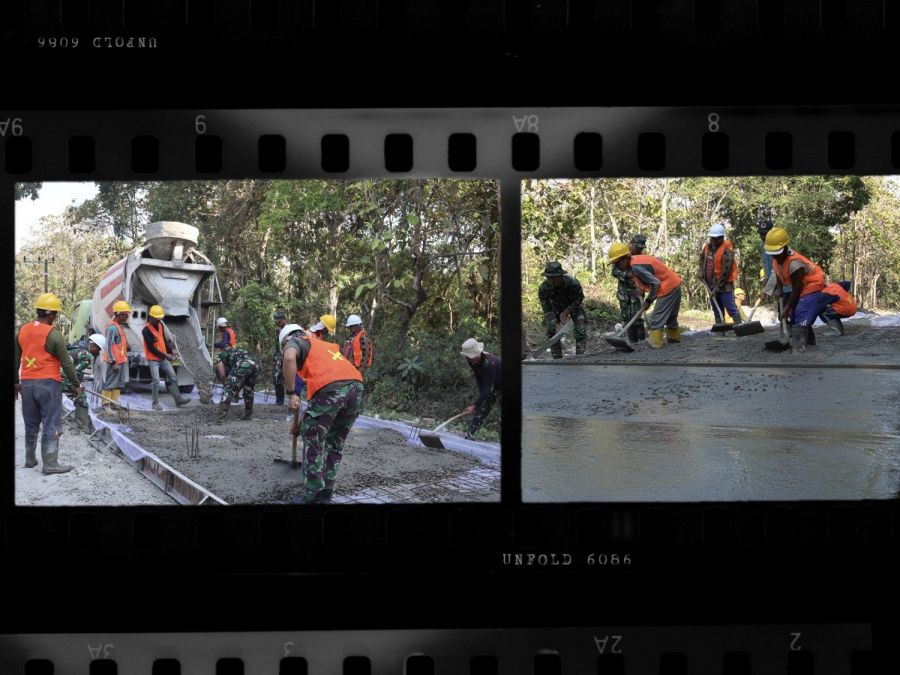 Pembangunan Jalan Cor Beton TMMD 125 Kodim 0813 Bojonegoro di Desa Soko Terus Dikebut