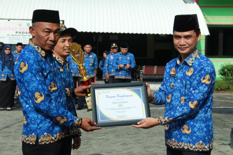 Pemdes Ngradin Juarai Lomba BBGRM Tingkat Kecamatan Padangan 2025
