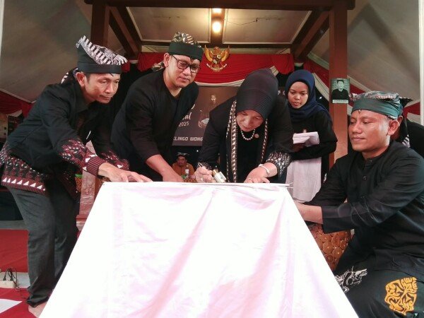 Pemkab Bojonegoro Buktikan Identitas Daerah
