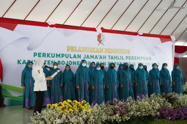 Pemkab Bojonegoro Dorong Masyarakat Religious Berikan Bantuan Insentif kepada Jamaah Tahlil