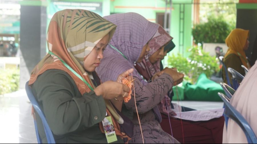Pemkab Bojonegoro Gelar Pelatihan Bagi Pelaku IKM Rajut di Gayam