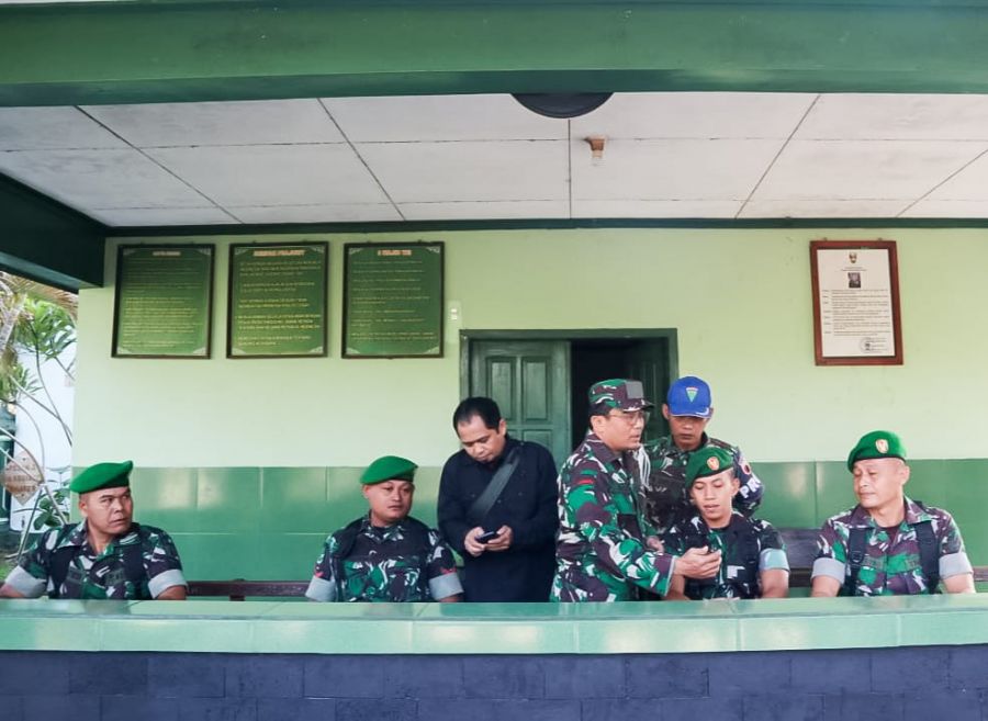 Pencegahan Judol dan Pinjol, Handphone Anggota Kodim 0813 Bojonegoro di Sidak