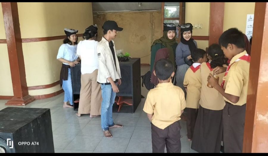 Penelitian Fakultas Arsitektur Universitas Indonesia Terhadap Pembanguan Rumah Adat di Desa Samin