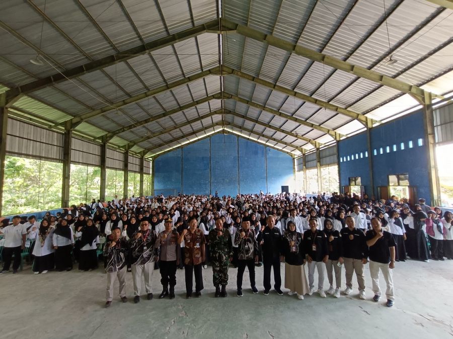 Pengamanan Pelantikan KPPS Kapolsek Malo Berikan Himbauan kamtibmas