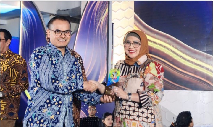 Penghargaan Pusaka 2024 Kategori Pemerintah Kabupaten Kota Cerdas Berkarakter Tingkat Nasional