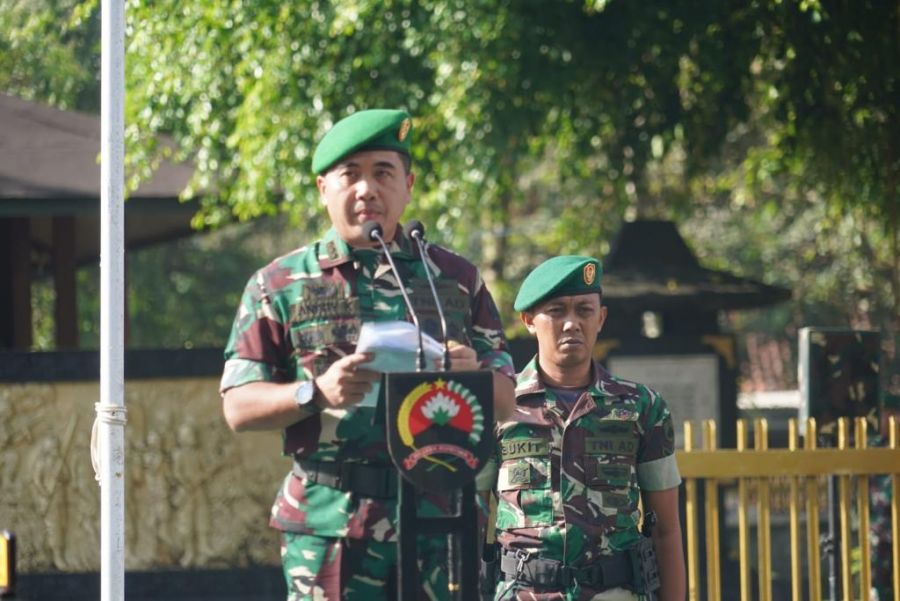 Penyerahan Simbol Infanteri dan Lepas Tonting Yudha Wastu Pramuka Jaya Etape Pertama 