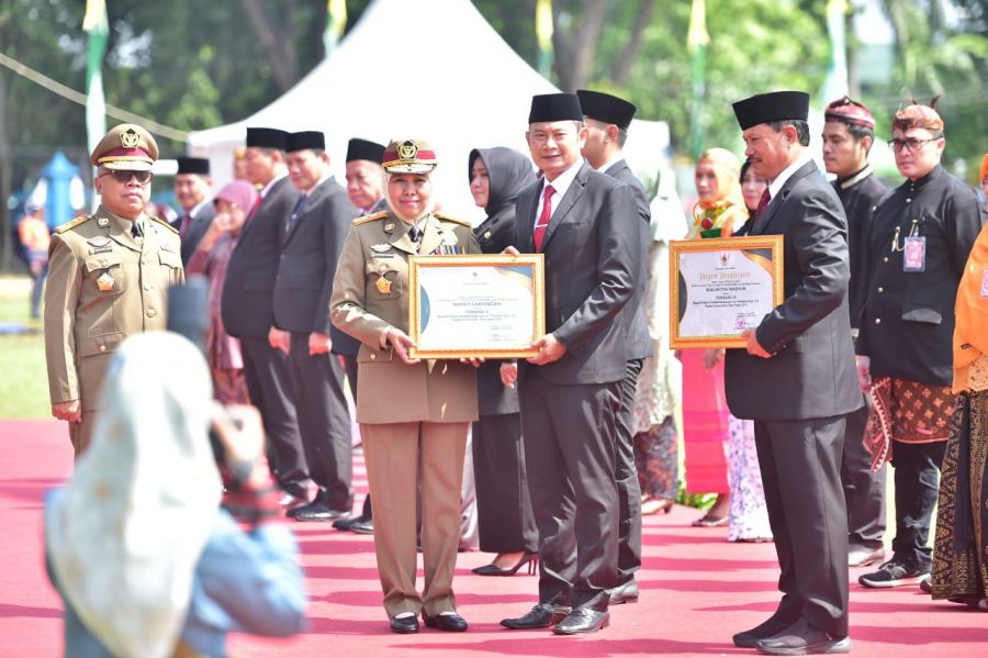 Peringatan Bulan K3, Pemerintah Kabupaten Lamongan Terima Tiga Penghargaan Sekaligus 