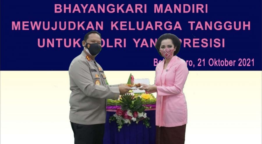 Peringati HKGB Ke-69, Bhayangkari Cabang Bojonegoro Gelar Tasyakuran
