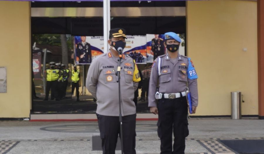 Pimpin Apel Pagi, Kapolres Bojonegoro Tekankan Prokes