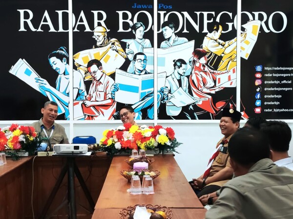 Pj Bupati Adriyanto Kunjungan ke Radar Bojonegoro, Ajak Sinergi Media untuk Bangun Daerah 