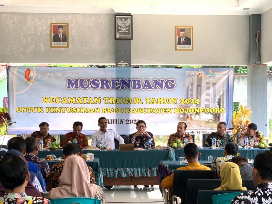 Pj Bupati Bojonegoro: Hadiri Musrenbang Kecamatan Trucuk Ciptakan Kegiatan yang Produktif