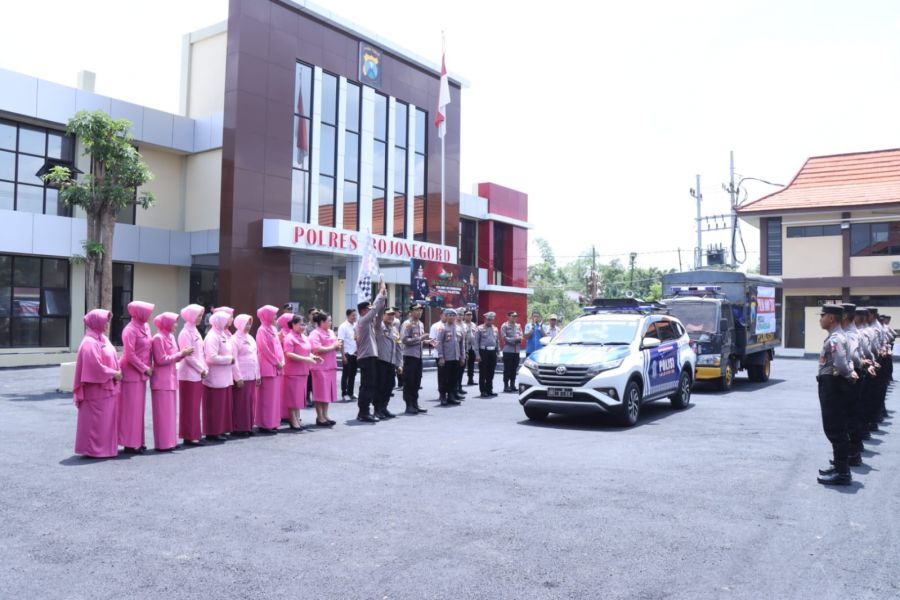 Polres Bojonegoro dan Bhayangkari Kirim Bantuan Kemanusiaan ke Gaza Palestina