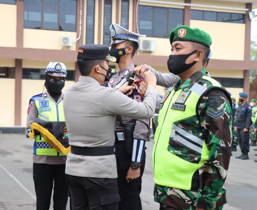 Polres Bojonegoro Laksanakan Apel Gelar Pasukan Persiapan Operasi Zebra Semeru 2022