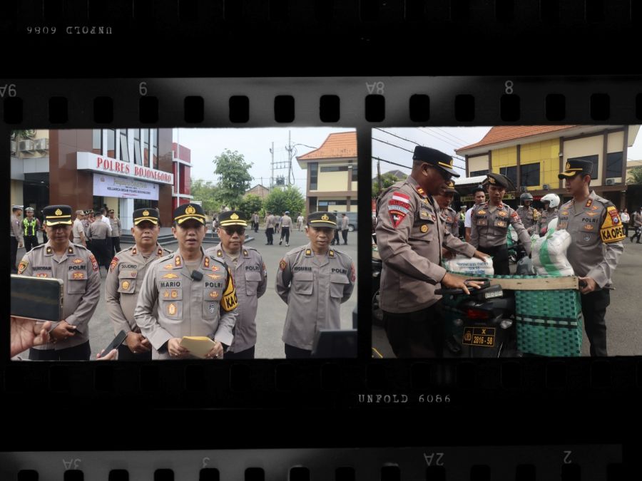 Polres Bojonegoro Salurkan 1.104 Paket Zakat Fitrah Jelang Idul Fitri 1446 H