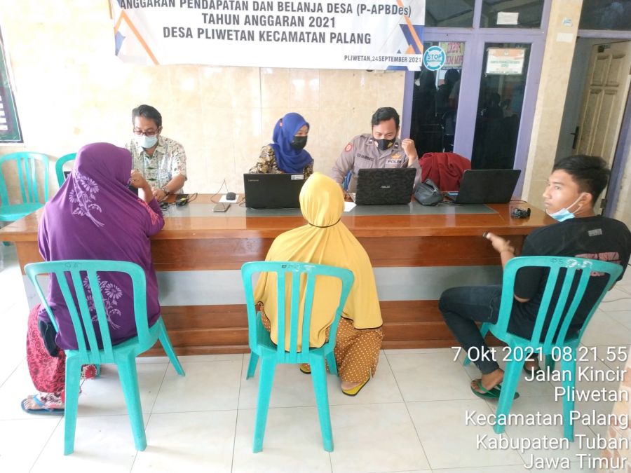 Polsek Palang Buka Gerai Vaksinasi di  Enam Desa Dan Dua Sekolah Sebanyak 1274 Dosis