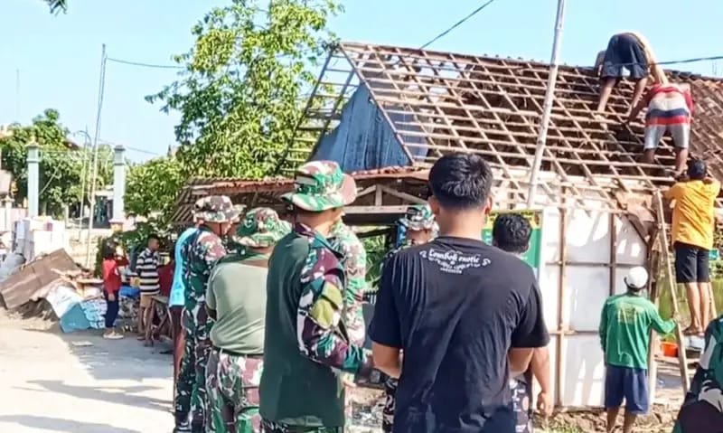 Program RTLH TNI Hidupkan Warga Lamongan