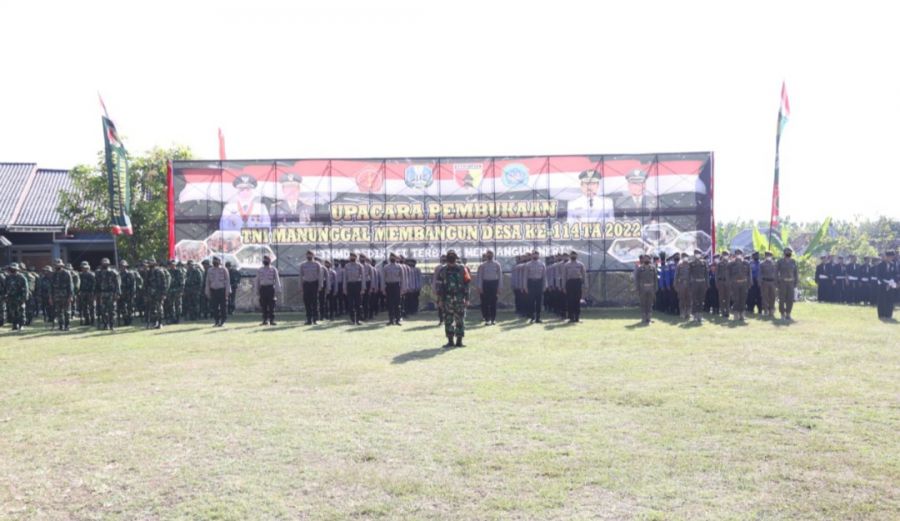 Ratusan Anggota TNI-AD Dari Gabungan Batalyon Siap Bangun Desa Lokasi TMMD ke-114 di Kab Lamongan