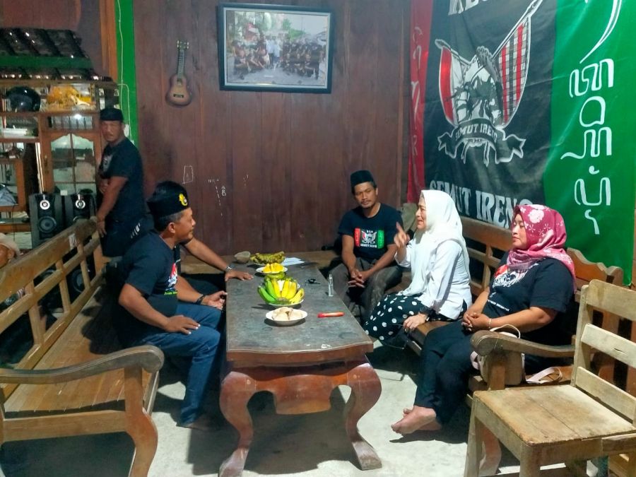 Rejo Semut Ireng Bojonegoro Gelar Pertemuan Dengan Bu'e,Koordinasikan Program Kerja Berkesinambungan
