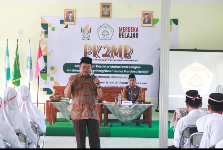 Rektor IAIN Madura Isi PK2MB STAIFA Pamekasan