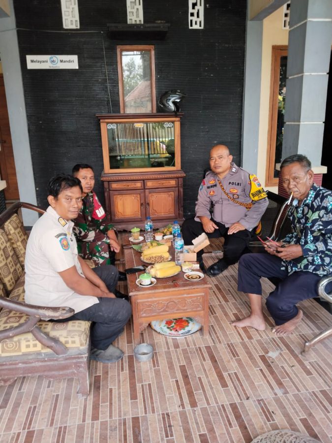 Sambang kamtibmas, Kapolsek Malo Berikan Himbauan kamtibmas
