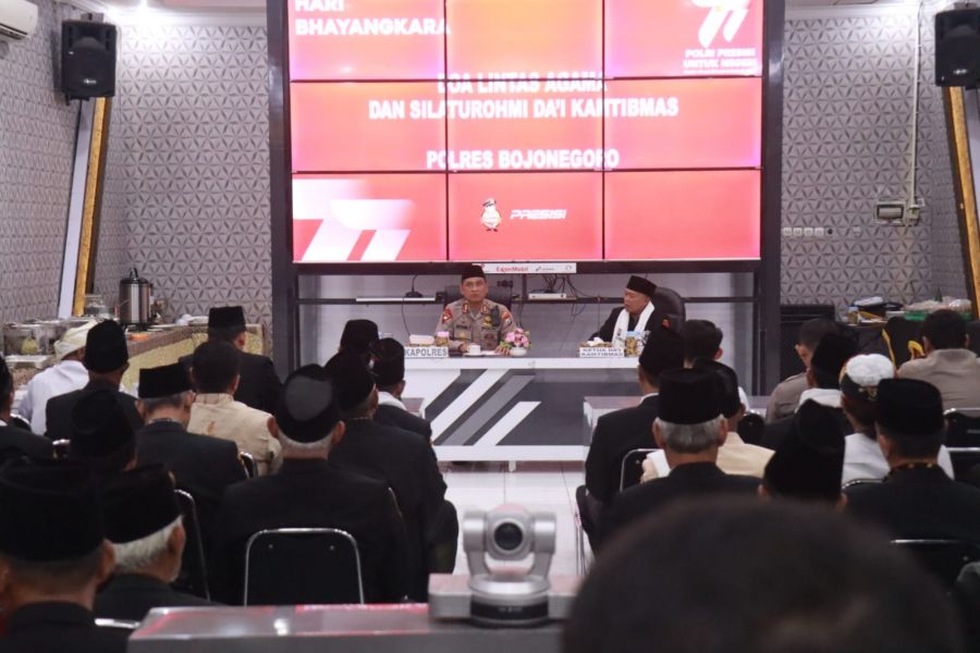 Sambut Hari Bhayangkara ke–77, Polres Bojonegoro Gelar Doa Bersama Lintas Agama