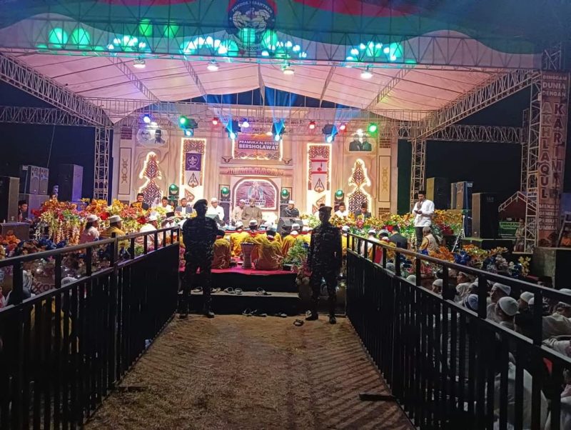 Sambut Jambore – Raimuna ke XXI Pramuka Al-Rosyid Bersholawat