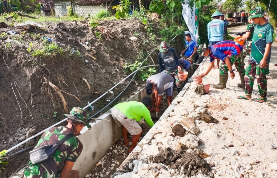 Sasaran Fisik Pembangunan Drainase Program TMMD 115 Bojonegoro Dikebut