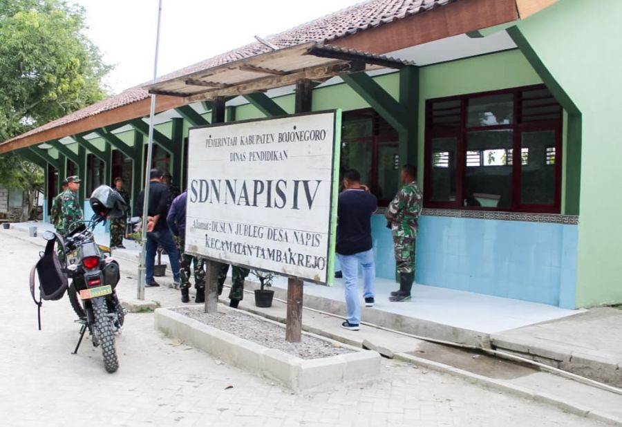 Satgas TMMD 120 Kodim 0813 Bojonegoro Tuntaskan Renovasi Ruang Kelas SD Napis