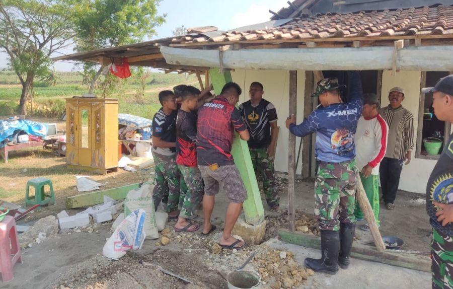 Satgas TMMD ke - 114 Teguhkan Kerukunan Warga 