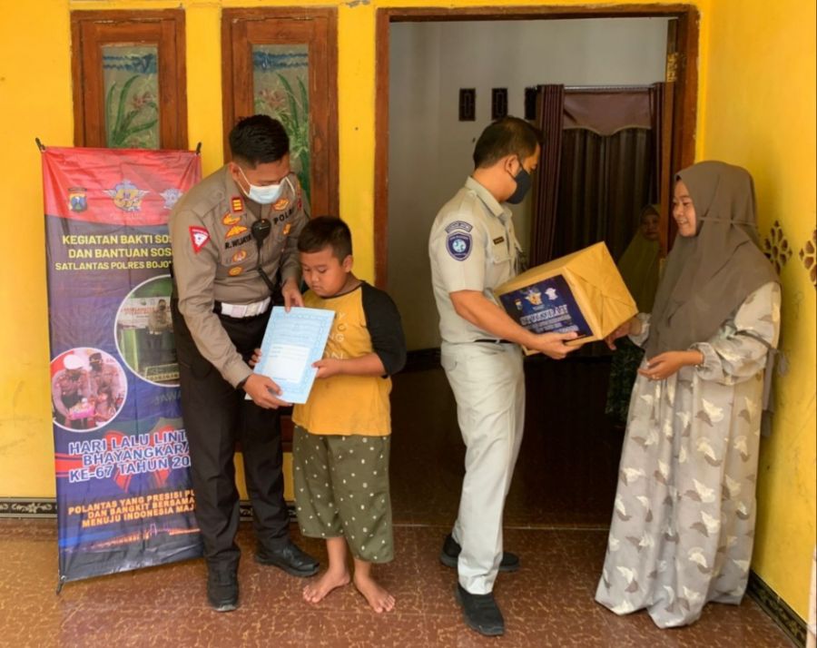 Satlantas Polres Bojonegoro  Anjangsana Korban Laka Lantas