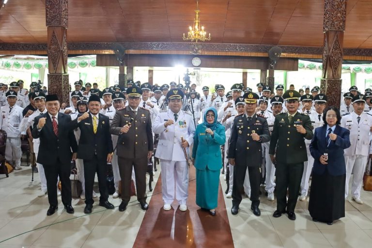 Sebanyak 264 Kepala Desa di Blora Terima SK Perpanjangan Masa Jabatan Dua Tahun