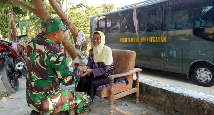 Semoga Selamat Sampai Tujuan, Doa Warga Tunggunjagir Untuk Anggota Satgas TMMD