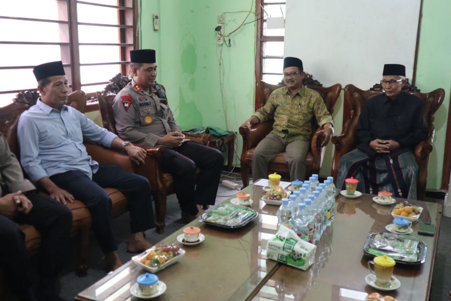 Silaturahmi dengan PCNU, Kapolres Bojonegoro Mohon Dukungan dan Bersinergi