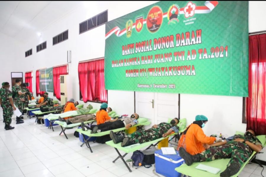 Sinergi Hari Juang TNI AD 2021, Korem 071/Wijayakusuma Donor Darah Bersama Komponen di Tengah Pandem