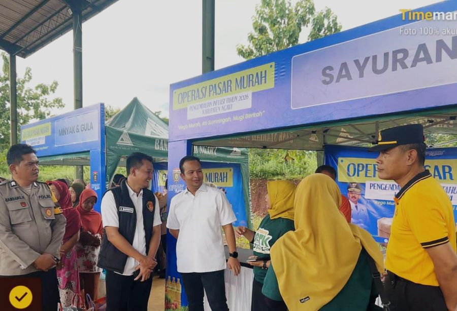 Sinergi Polres Ngawi dengan Pemkab Beri Pendampingan Operasi Pasar Murah