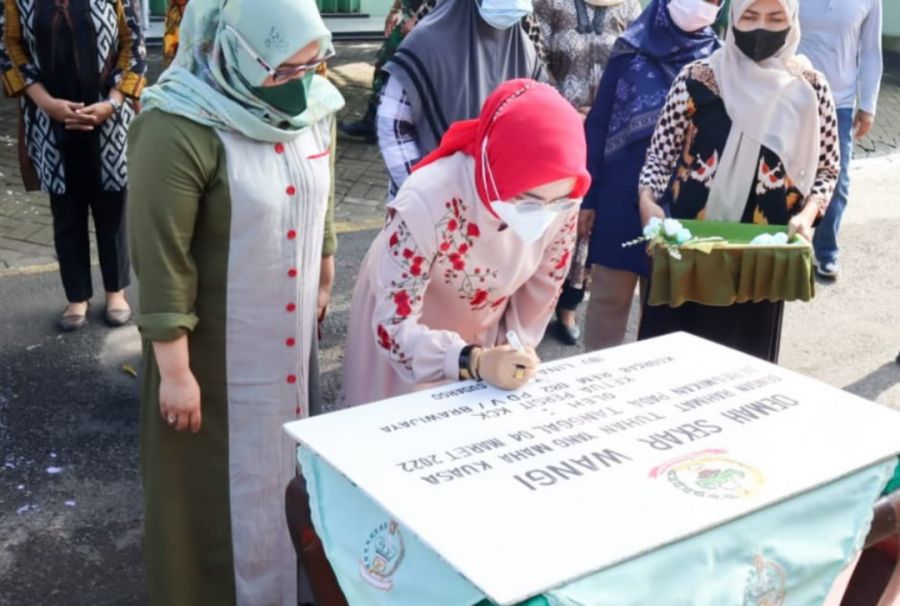Taman Bunga 'Oemah Sekar Wangi' Kodim 0813 Bojonegoro Diresmikan