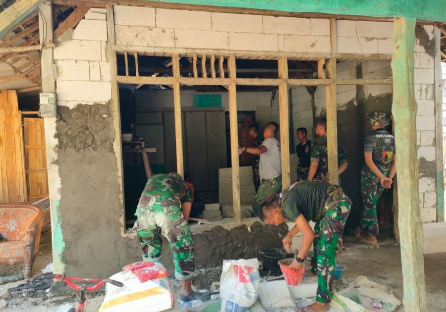 Teliti dan Hati-Hati, itulah Anggota TMMD 114 Kodim 0812 Lamongan