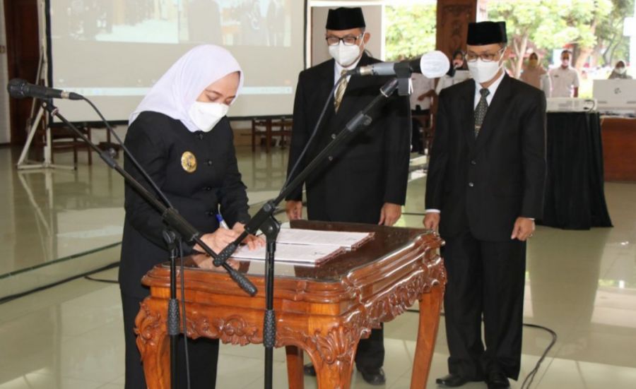 Tiga Tahun Kepemimpinan Bupati Anna Lantik 42 Pejabat