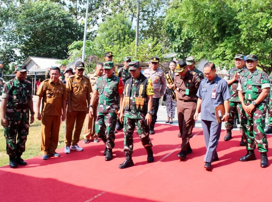 Tim Wasev Mabes Angkatan Darat Kunjungi Lokasi TMMD 120 Kodim 0813 Bojonegoro