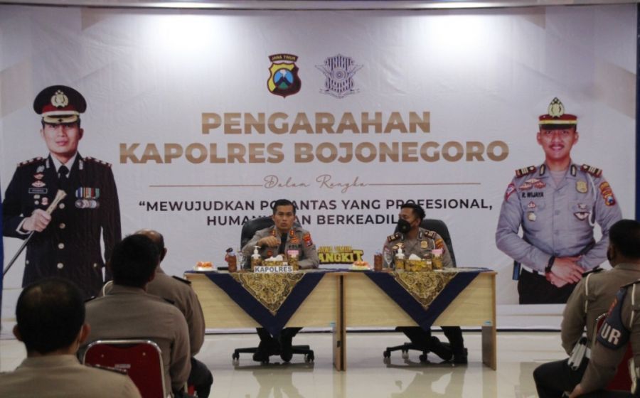 Tindak Lanjut Instruksi Kapolri, Kapolres Bojonegoro Beri Arahan Kepada Personel Satlantas