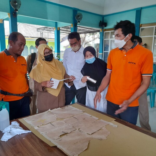 Untuk Penguatan dan Perlindungan Hak Keperdataan Pemkab Bojonegoro Restorasi Arsip Desa