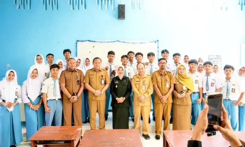 Wabup Nurul Azizah Turun Sidak Isu Pemotongan Dana PIP di SMAN 3 Bojonegoro