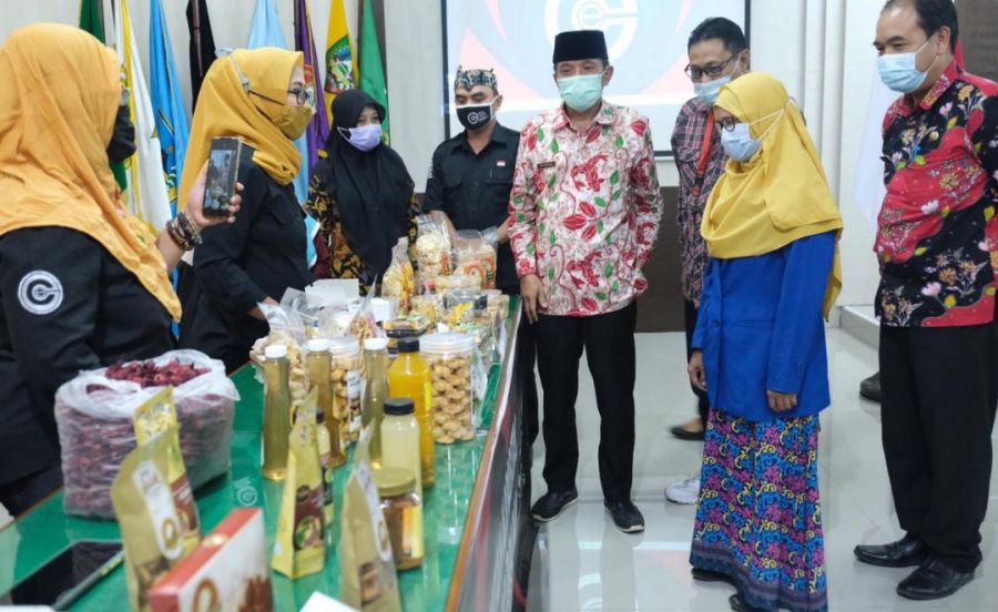Wakil Bupati Bojonegoro Hadiri Kegiatan Bimbingan Sertifikasi Halal (UMKM)